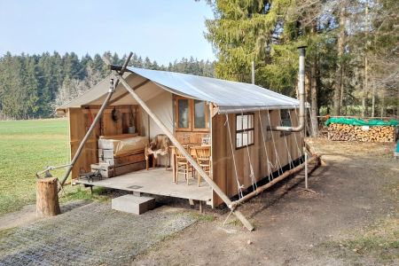 Grande cabane Aout.jpg