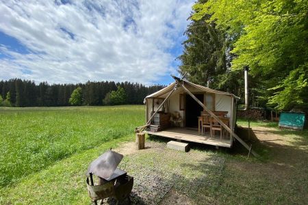 grande cabane printemps.jpg